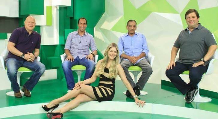 Renata Fan passa vergonha com Jogo Aberto na Band - Audiência da TV