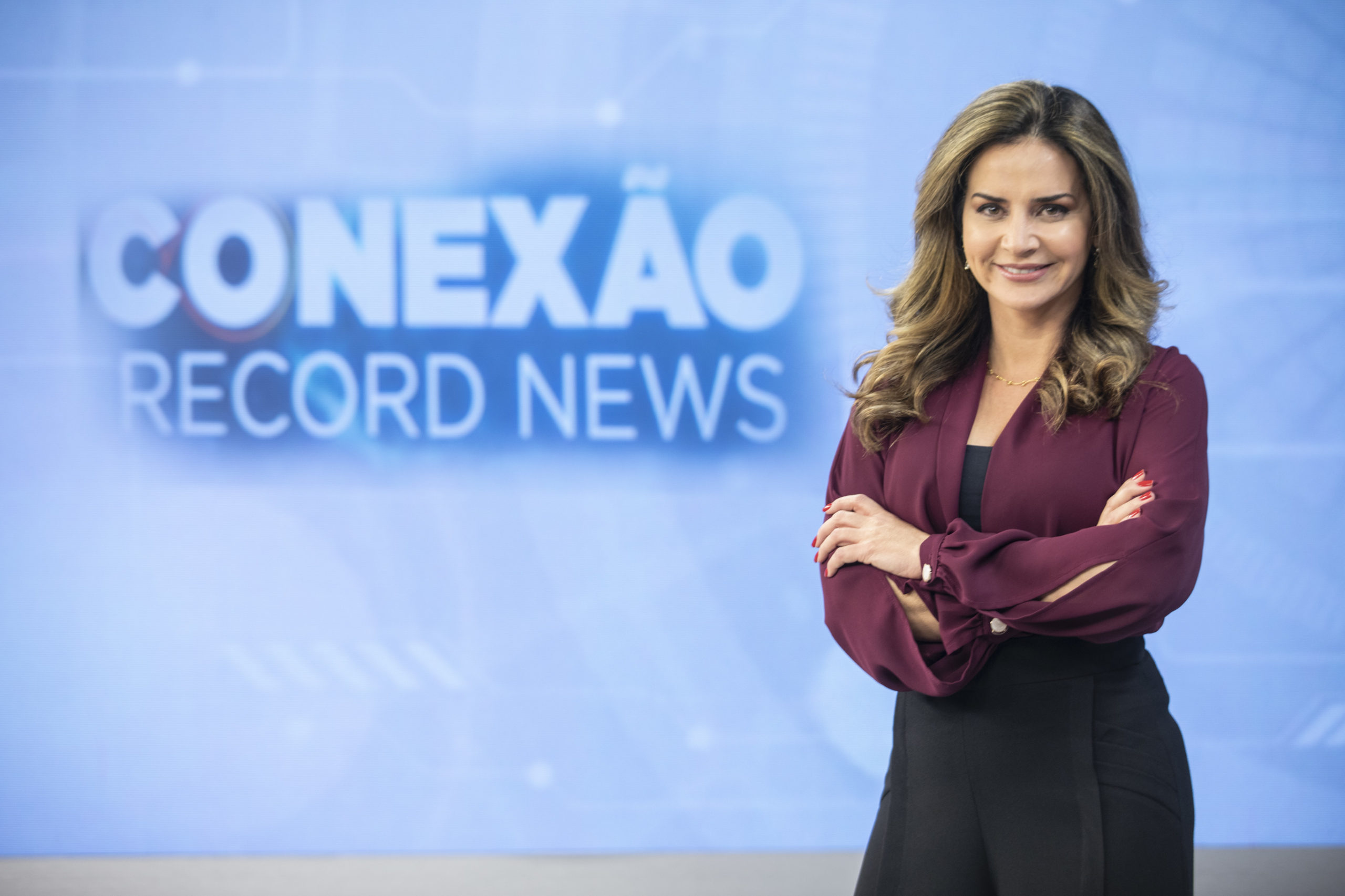 Ex-Globo, jornalista Kelly Godoy assina com a Record News - Televisão -  eplay